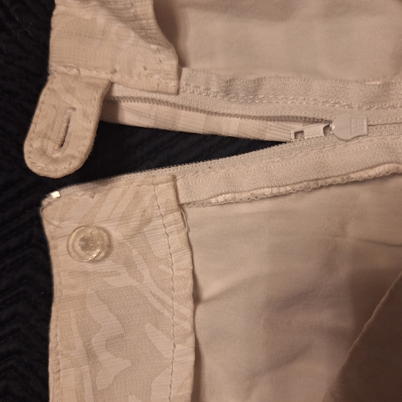 Lilly Pulitzer white/white size 4 - Picture 3 of 14